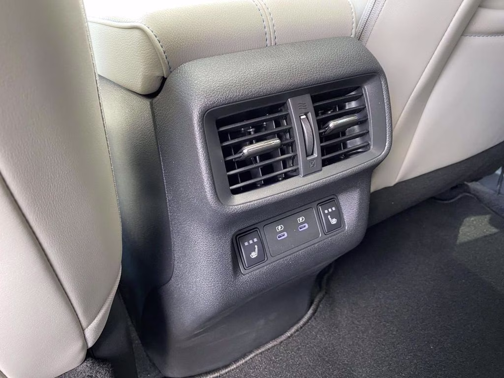 2026 Champagne Silver Metallic Nissan Murano Platinum AWD SUV