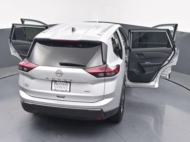 2024 Brilliant Silver Metallic Nissan Rogue S AWD SUV
