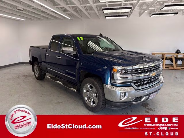 2017 Deep Ocean Blue Metallic Chevrolet Silverado 1500 LTZ 4X4 Truck