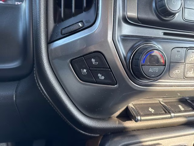 2017 Deep Ocean Blue Metallic Chevrolet Silverado 1500 LTZ 4X4 Truck