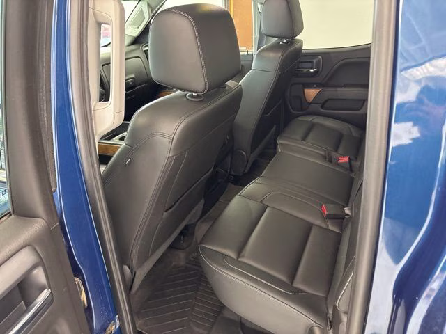 2017 Deep Ocean Blue Metallic Chevrolet Silverado 1500 LTZ 4X4 Truck