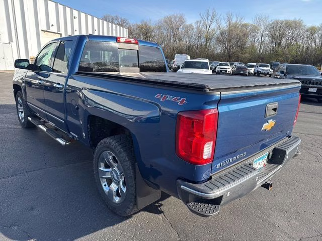 2017 Deep Ocean Blue Metallic Chevrolet Silverado 1500 LTZ 4X4 Truck