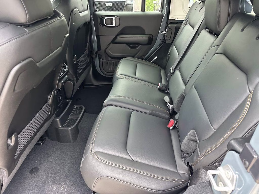 2026 Anvil Clear Coat Jeep Wrangler Sahara 4X4 SUV