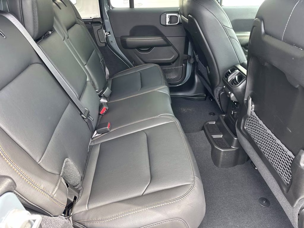 2026 Anvil Clear Coat Jeep Wrangler Sahara 4X4 SUV