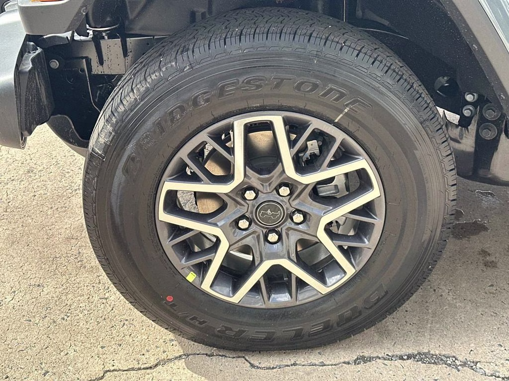 2026 Anvil Clear Coat Jeep Wrangler Sahara 4X4 SUV