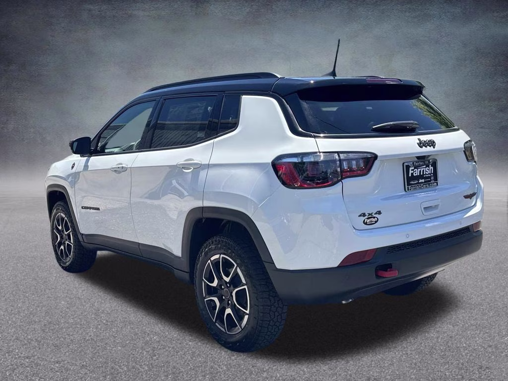 2026 Bright White Clearcoat Jeep Compass Trailhawk 4X4 SUV