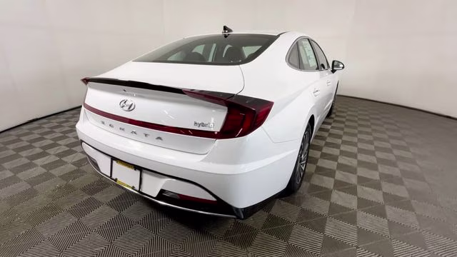 2023 Serenity White Hyundai Sonata Hybrid SEL FWD Sedan
