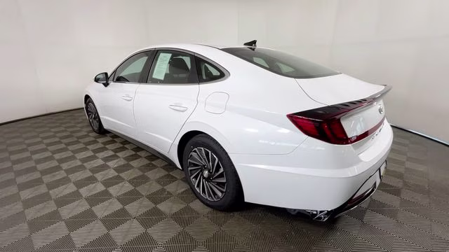 2023 Serenity White Hyundai Sonata Hybrid SEL FWD Sedan