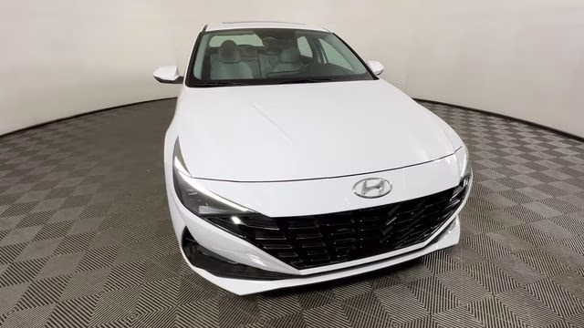 2023 Ceramic White Hyundai Elantra Hybrid Limited FWD Sedan