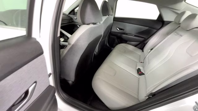 2023 Ceramic White Hyundai Elantra Hybrid Limited FWD Sedan