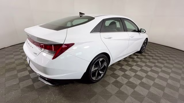 2023 Ceramic White Hyundai Elantra Hybrid Limited FWD Sedan