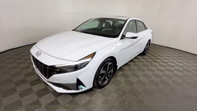 2023 Ceramic White Hyundai Elantra Hybrid Limited FWD Sedan