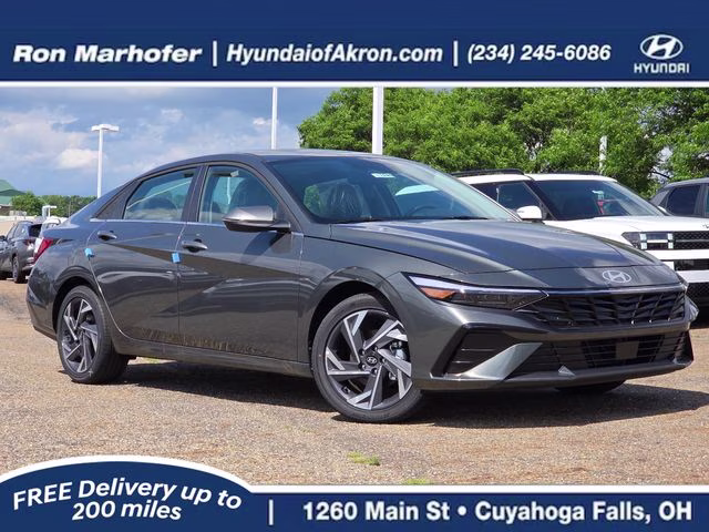 2026 Amazon Gray Hyundai Elantra Limited FWD Sedan