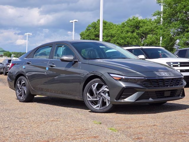 2026 Amazon Gray Hyundai Elantra Limited FWD Sedan