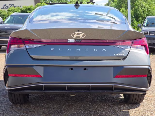 2026 Amazon Gray Hyundai Elantra Limited FWD Sedan
