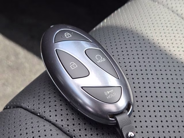 2026 Amazon Gray Hyundai Elantra Limited FWD Sedan