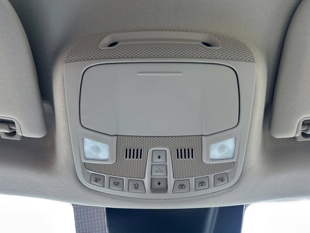 2021 Iconic Silver Metallic Ford Expedition Limited RWD SUV