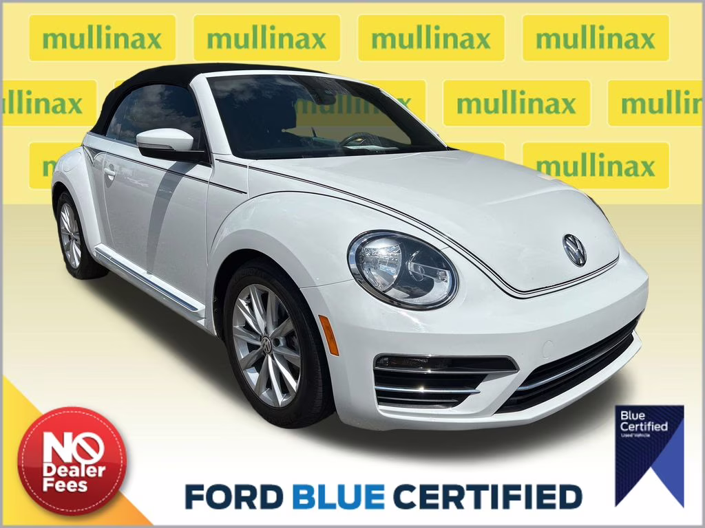 2019 Pure White/Black Roof Volkswagen Beetle Convertible 2.0T SE FWD Convertible