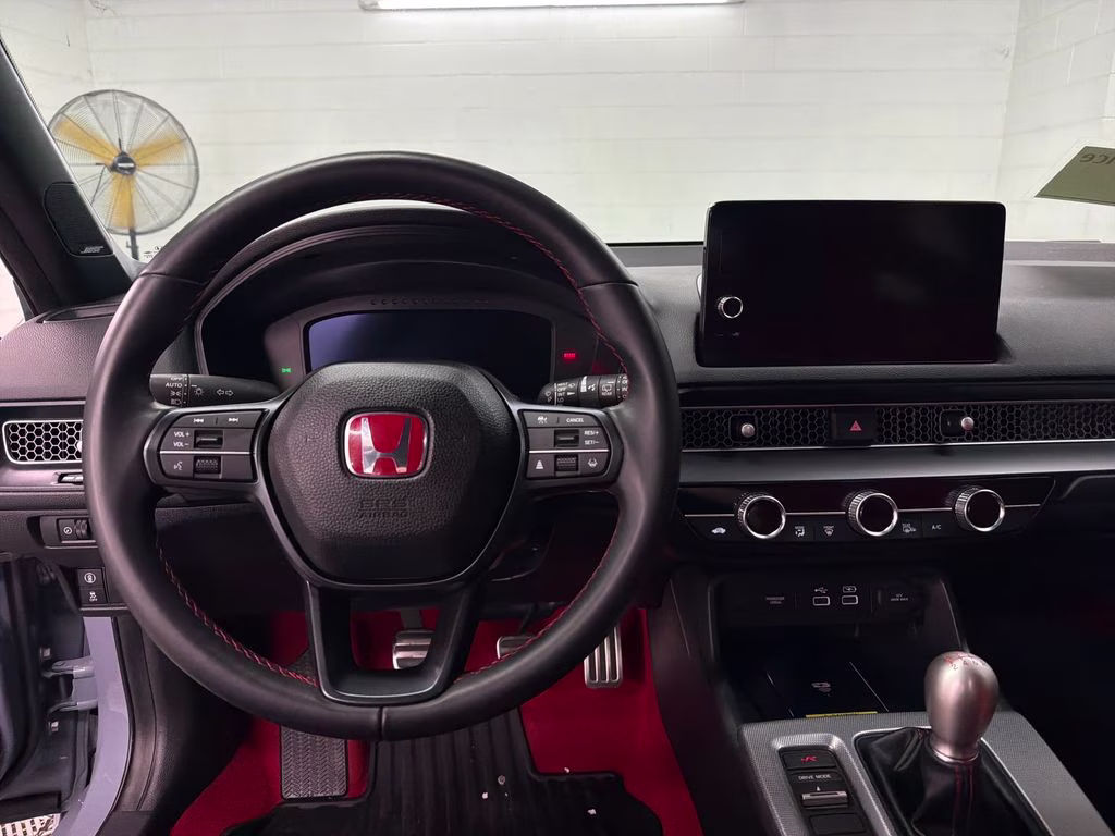 2023 Sonic Gray Pearl Honda Civic Type R FWD Hatchback
