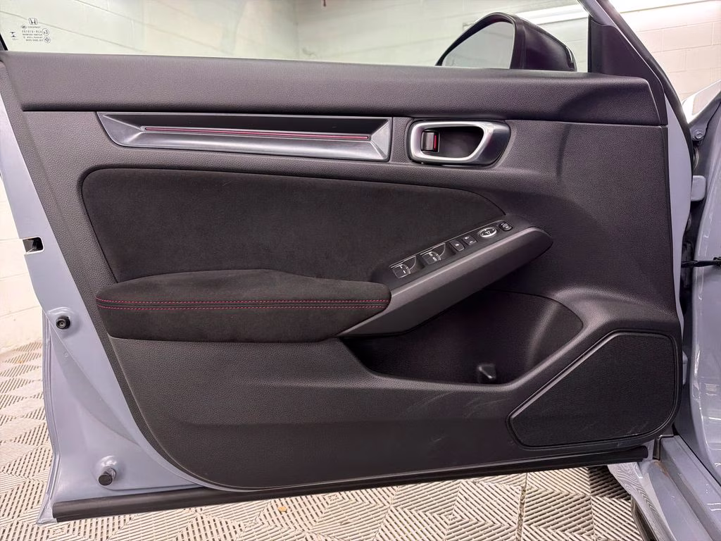 2023 Sonic Gray Pearl Honda Civic Type R FWD Hatchback
