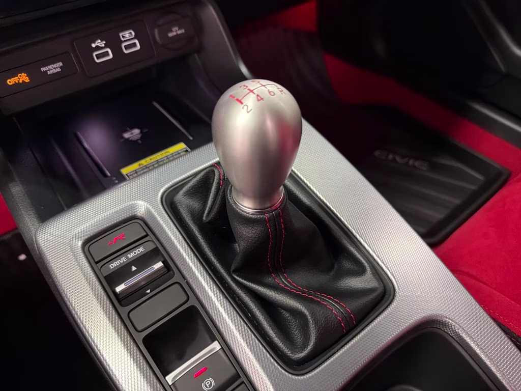 2023 Sonic Gray Pearl Honda Civic Type R FWD Hatchback