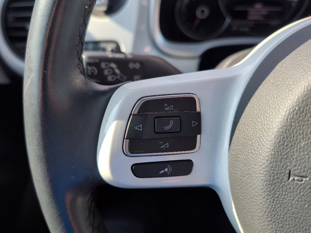 2019 Volkswagen Beetle Convertible FWD Convertible