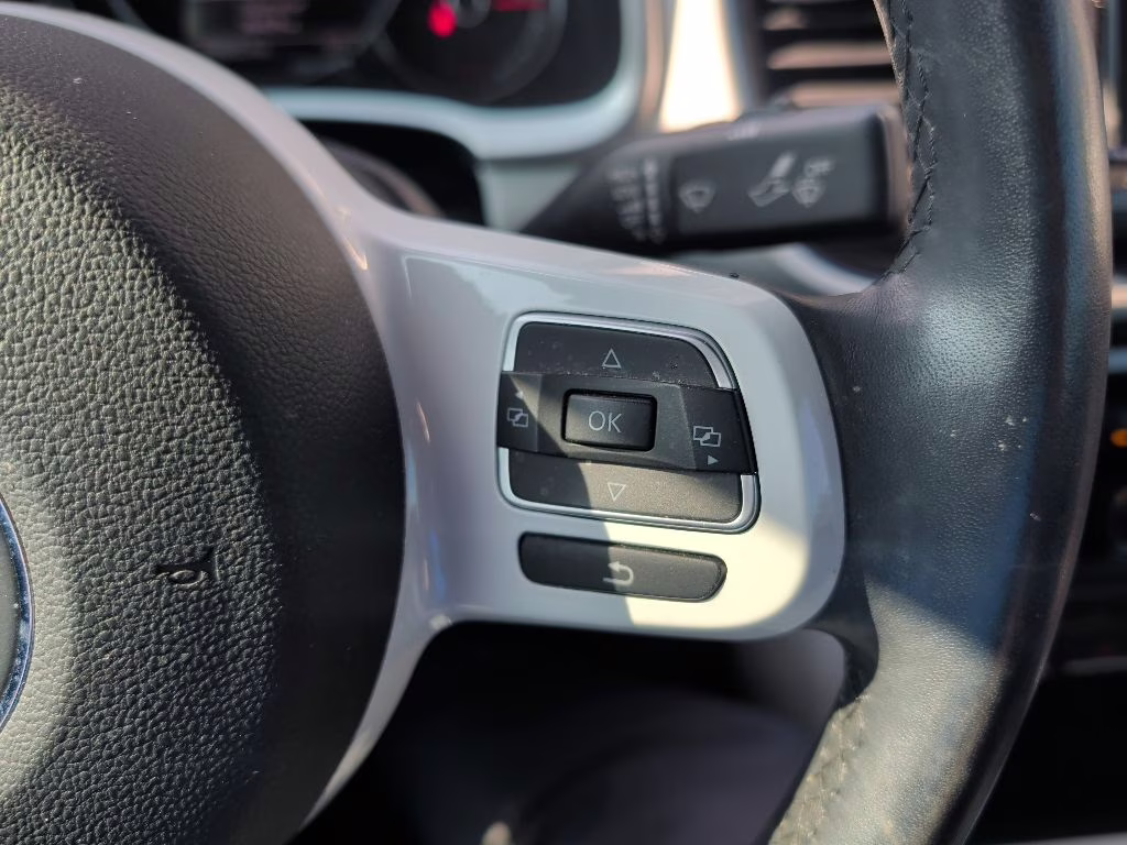 2019 Volkswagen Beetle Convertible FWD Convertible