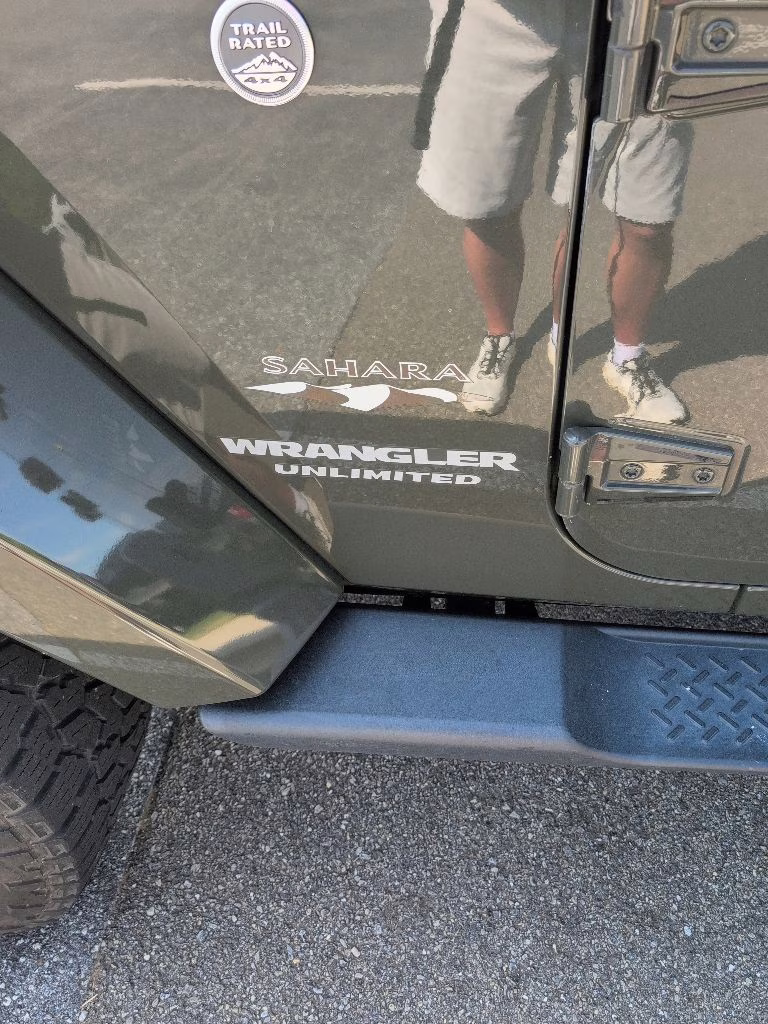 2016 Tank Clearcoat Jeep Wrangler Unlimited Sahara 4X4 SUV