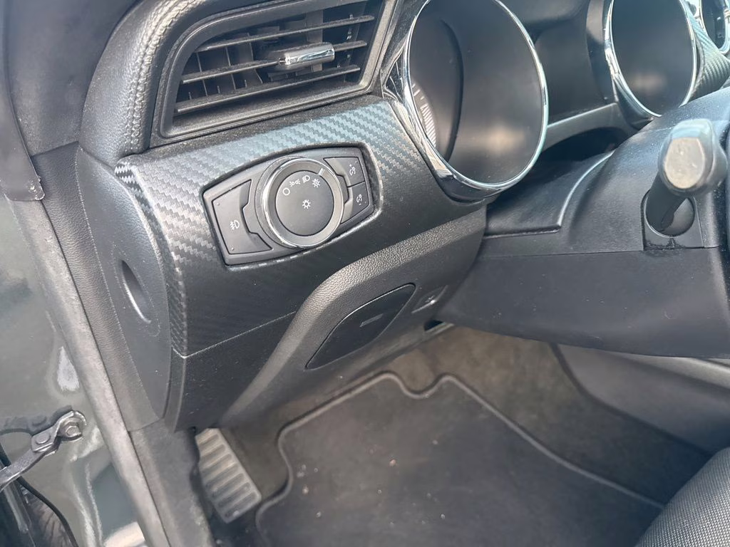 2016 Guard Metallic Ford Mustang V6 RWD Coupe