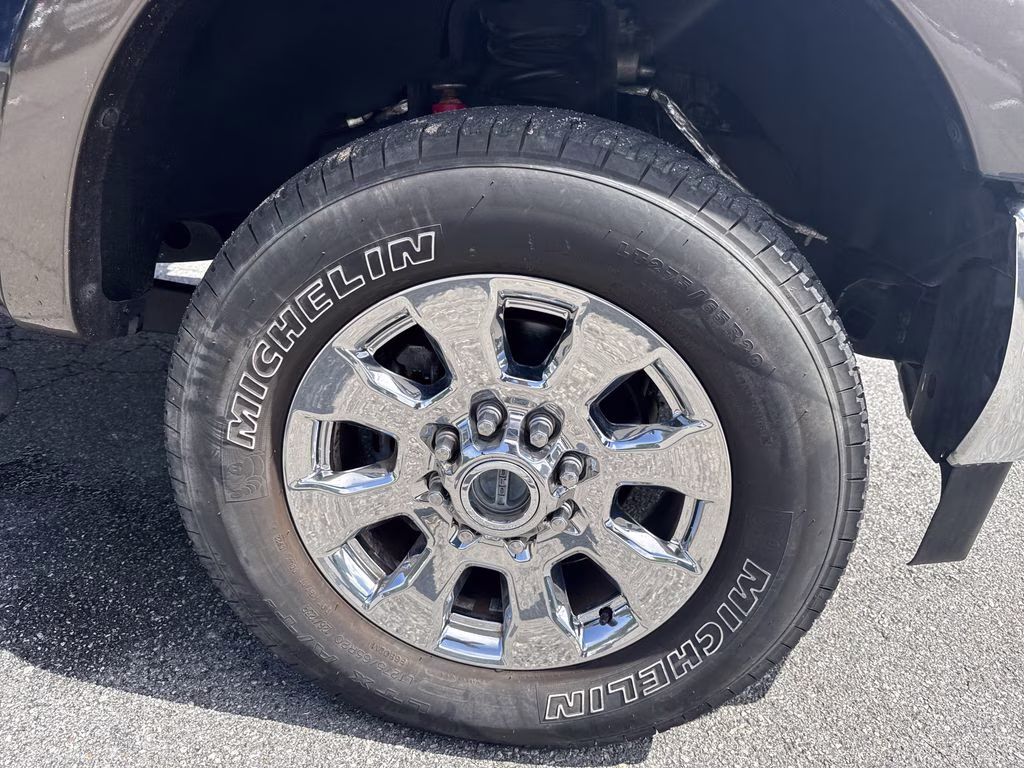 2017 Blue Jeans Metallic Ford Super Duty F-250 SRW Lariat 4X4 Truck
