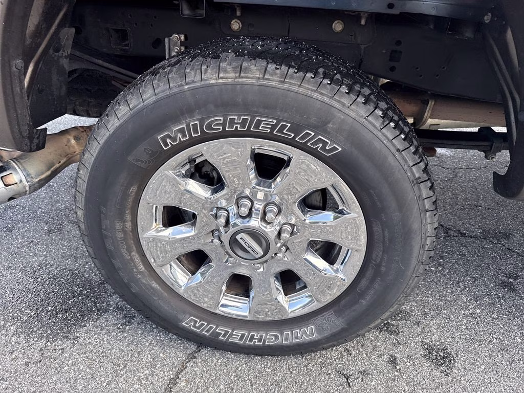 2017 Blue Jeans Metallic Ford Super Duty F-250 SRW Lariat 4X4 Truck
