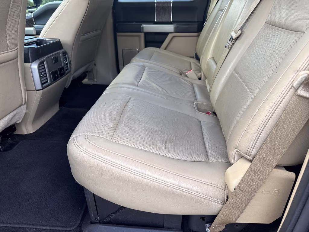 2017 Blue Jeans Metallic Ford Super Duty F-250 SRW Lariat 4X4 Truck