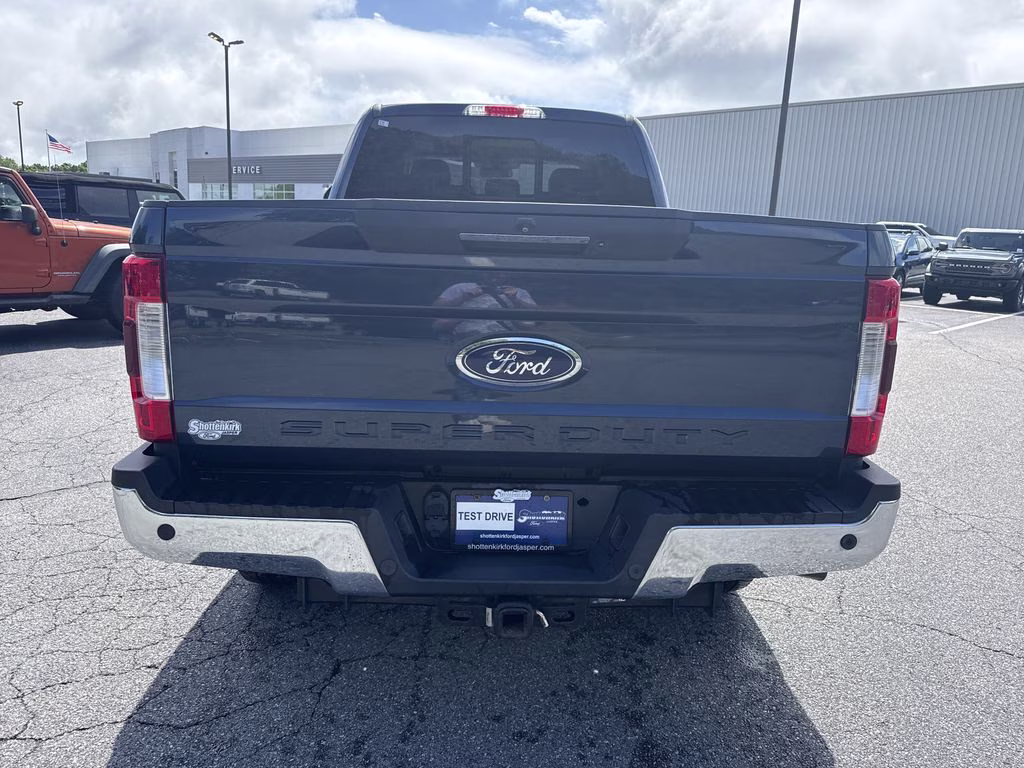 2017 Blue Jeans Metallic Ford Super Duty F-250 SRW Lariat 4X4 Truck