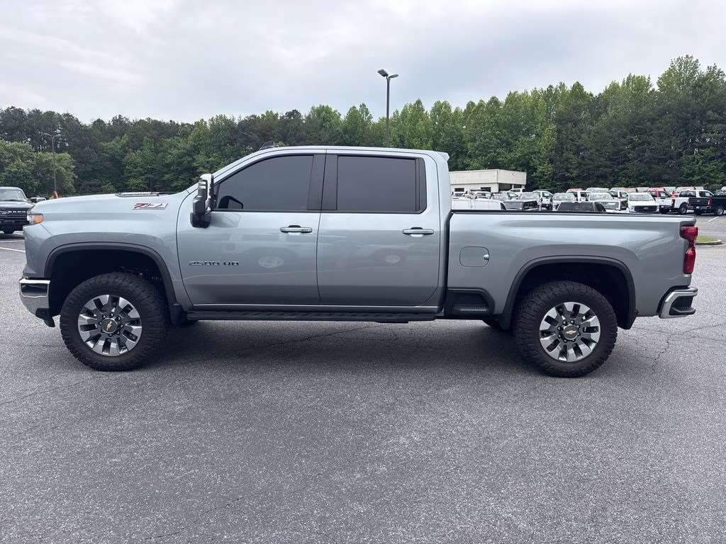 2024 Sterling Gray Metallic Chevrolet Silverado 2500HD LT 4X4 Truck