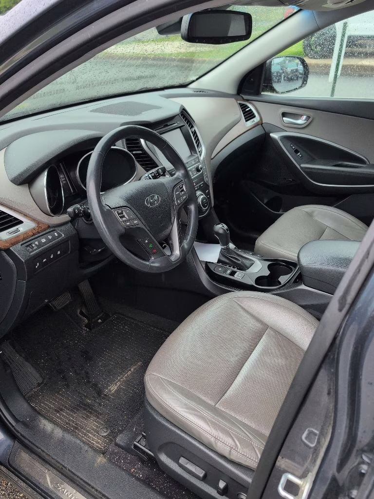 2017 Night Sky Pearl Hyundai Santa Fe SE Ultimate FWD SUV