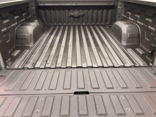 2026 Sterling Gray Metallic Chevrolet Silverado 1500 High Country 4X4 Truck