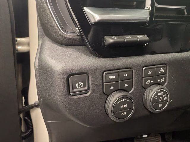 2026 Sterling Gray Metallic Chevrolet Silverado 1500 High Country 4X4 Truck