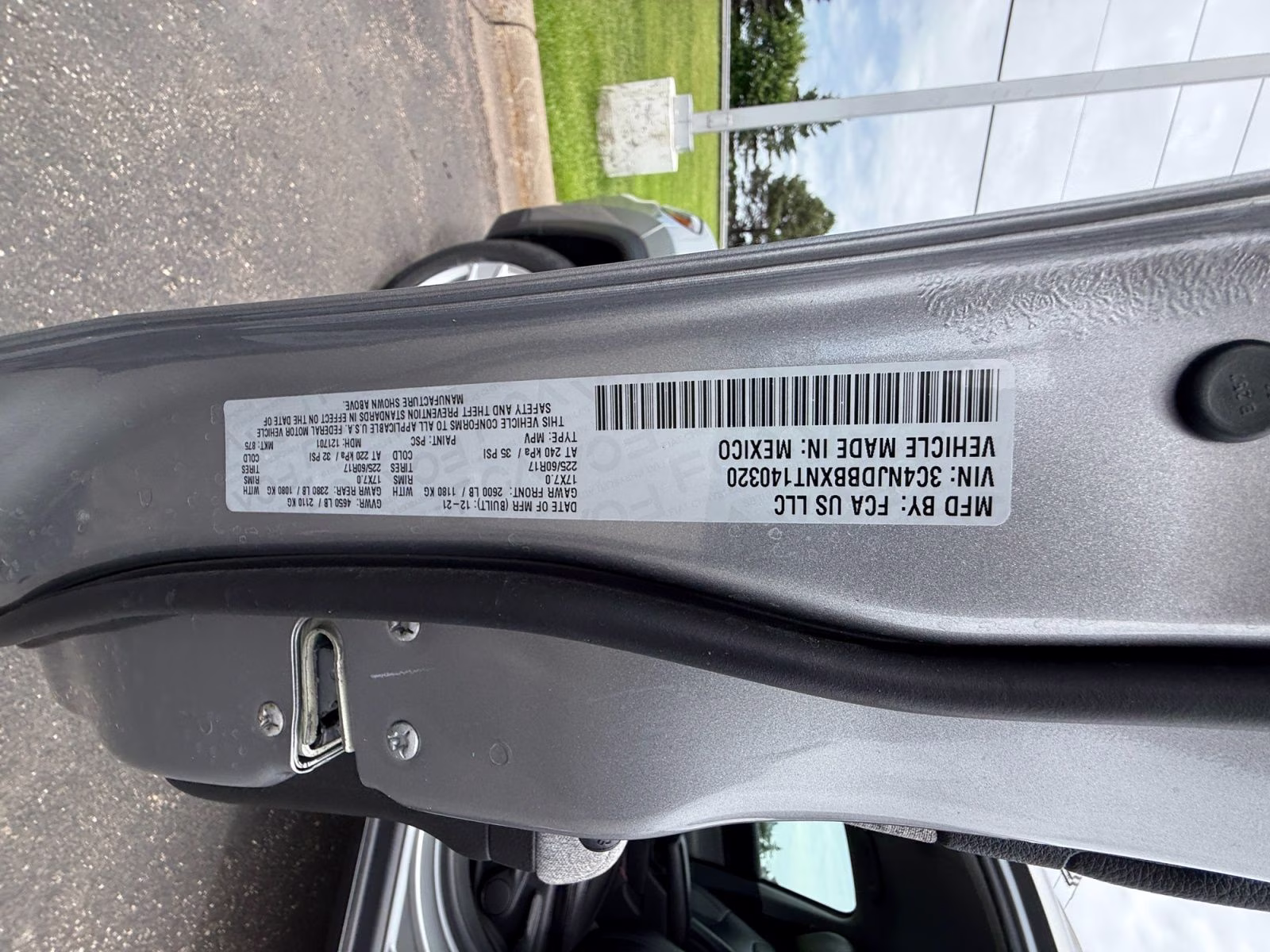 2022 Billet Silver Metallic Clearcoat Jeep Compass Latitude 4X4 SUV