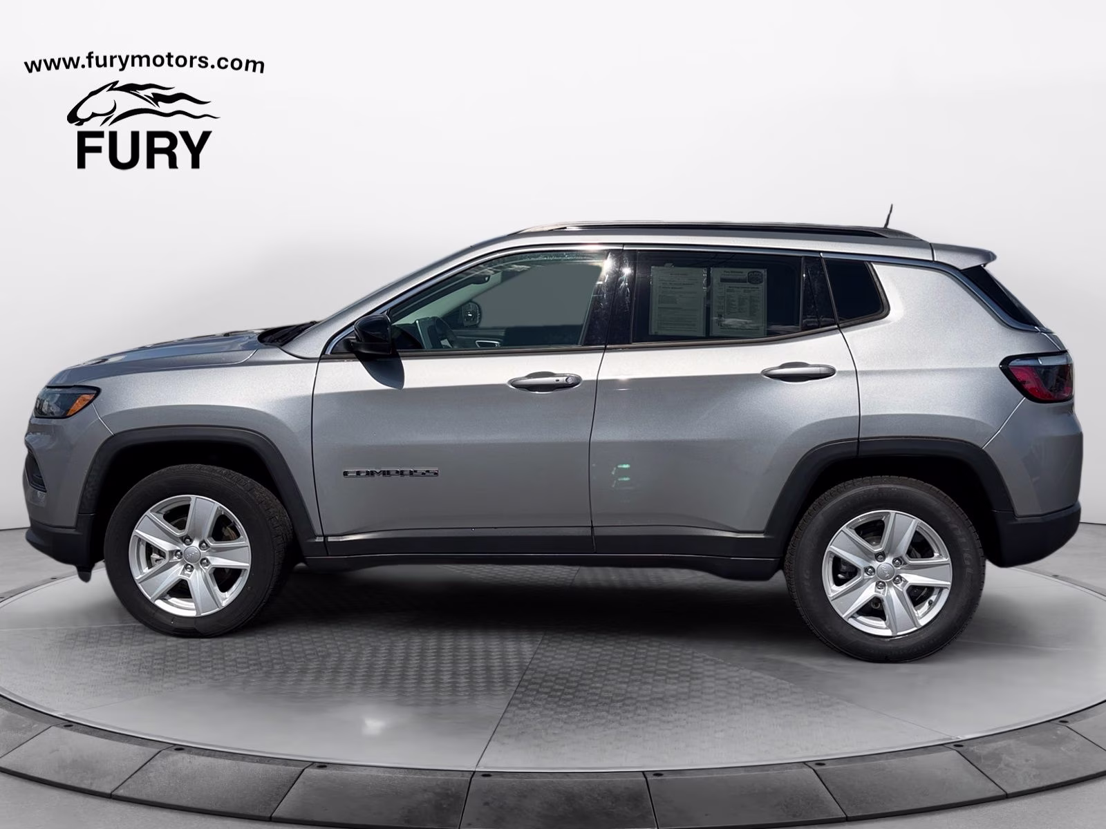 2022 Billet Silver Metallic Clearcoat Jeep Compass Latitude 4X4 SUV