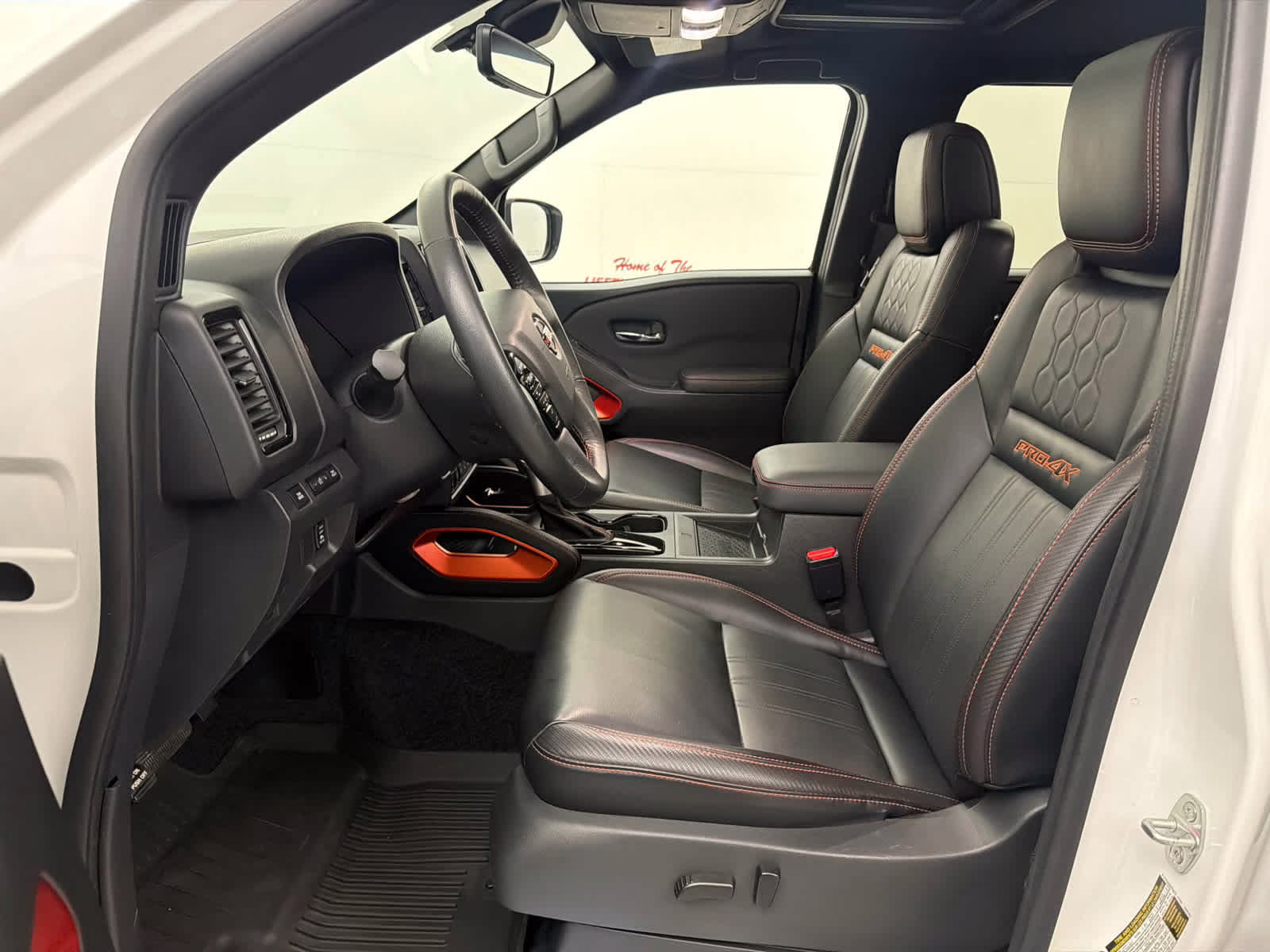 2023 Glacier White Nissan Frontier PRO-4X 4X4 Truck