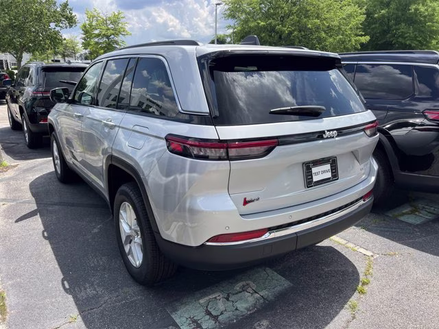 2026 Silver Zynith Jeep Grand Cherokee Laredo X RWD SUV