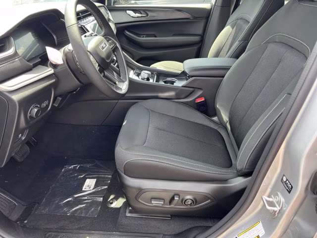 2026 Silver Zynith Jeep Grand Cherokee Laredo X RWD SUV