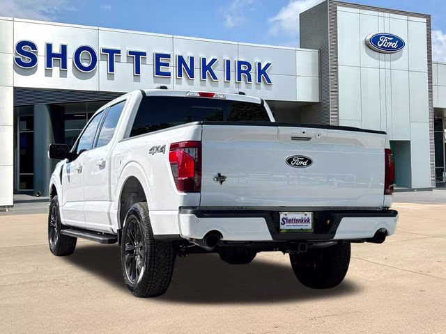 2026 Oxford White Ford F-150 XLT 4X4 Truck