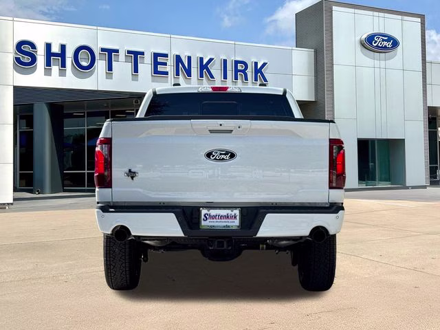 2026 Oxford White Ford F-150 XLT 4X4 Truck