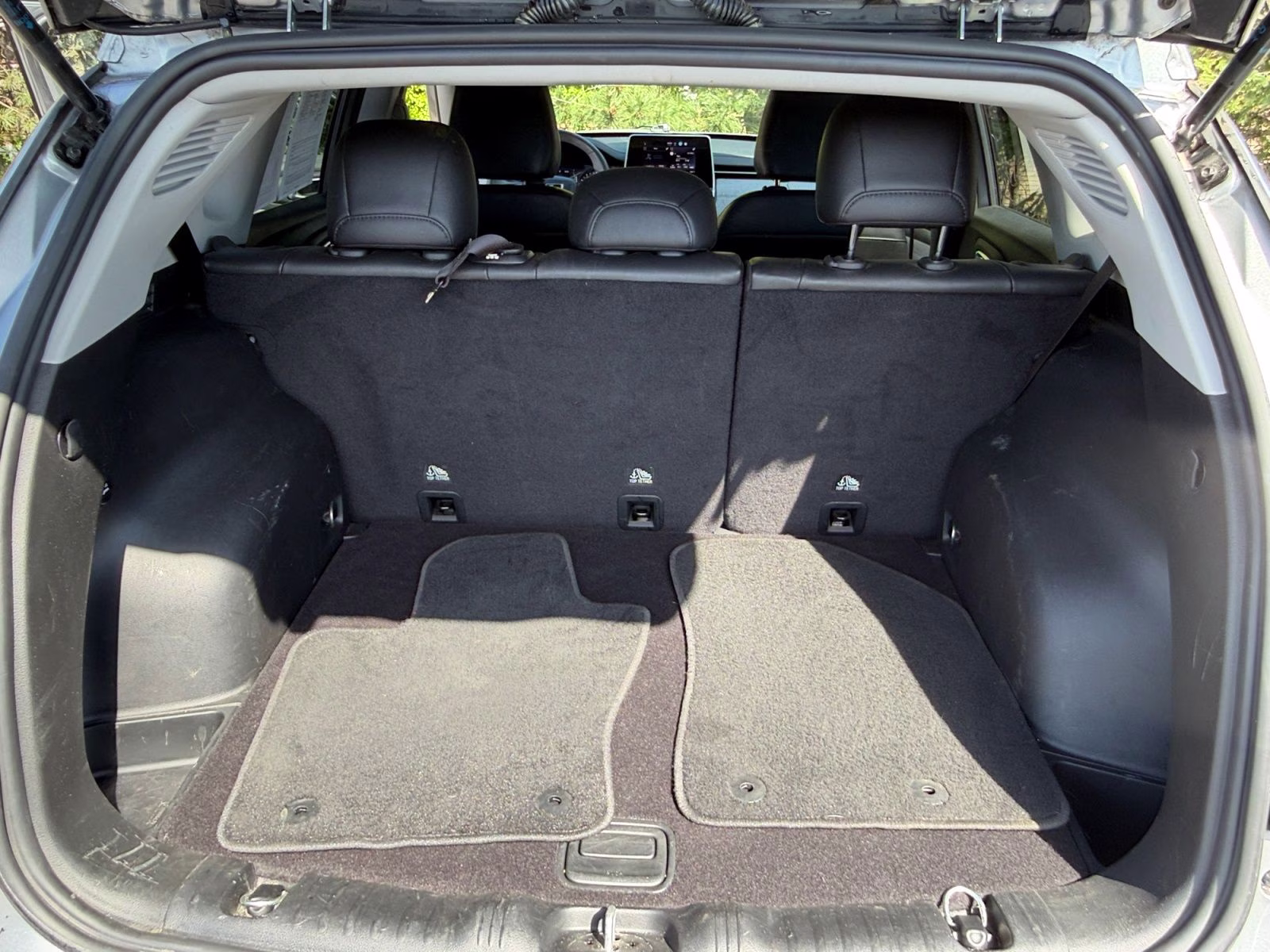 2022 Billet Silver Metallic Clearcoat Jeep Compass Latitude 4X4 SUV