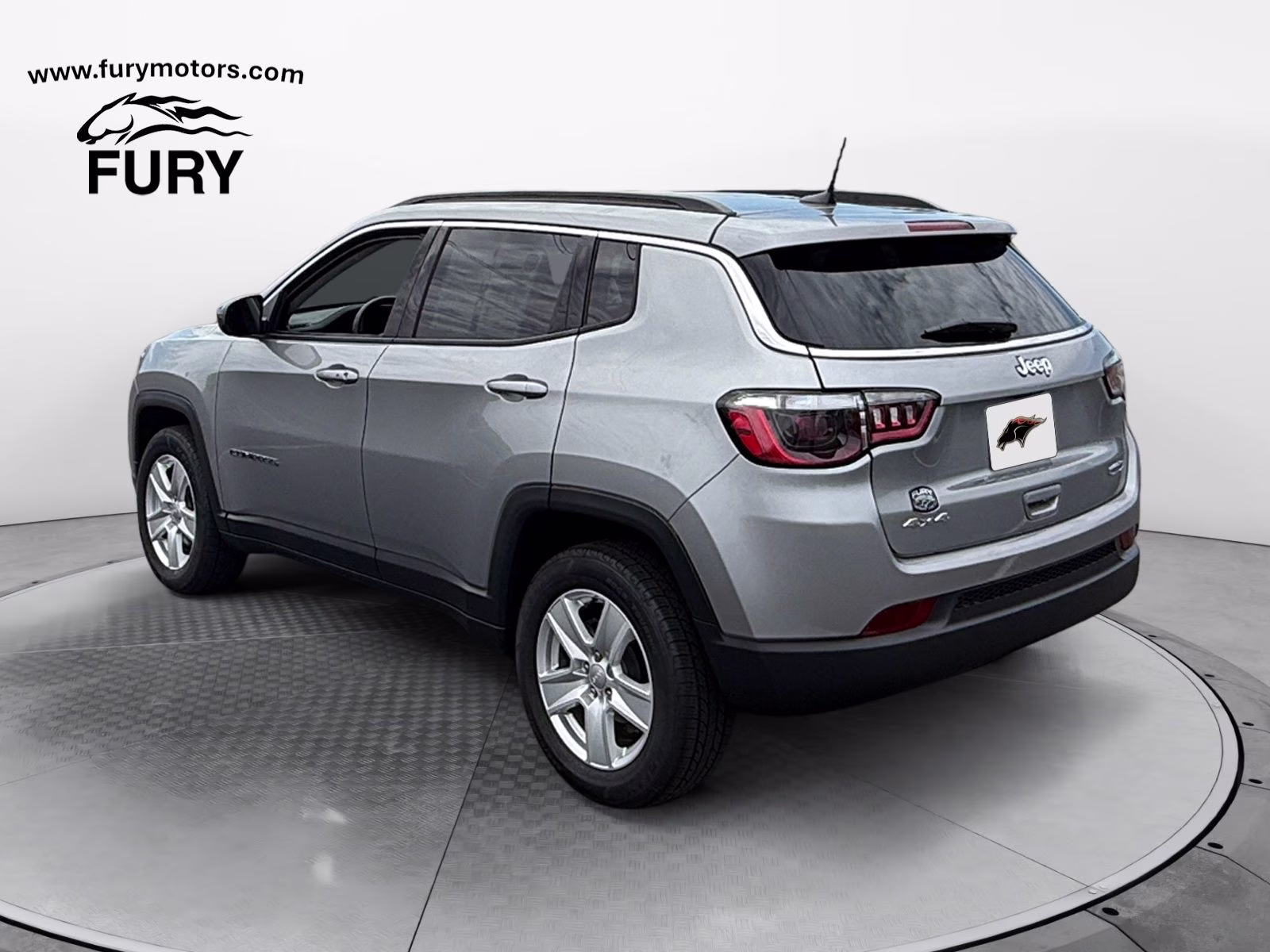 2022 Billet Silver Metallic Clearcoat Jeep Compass Latitude 4X4 SUV