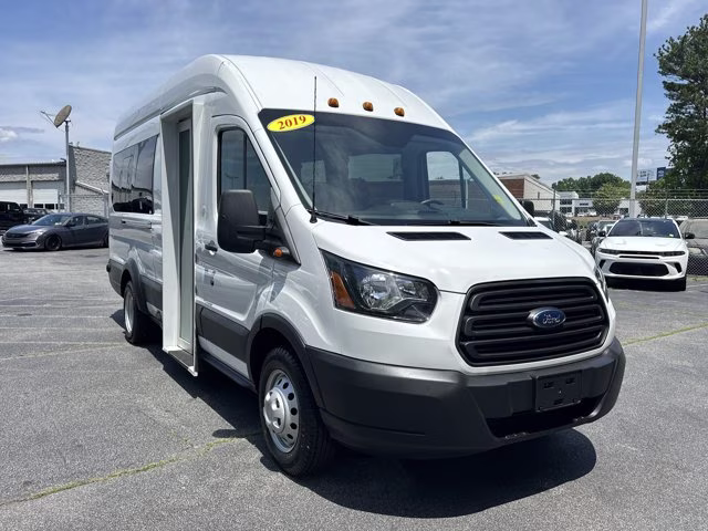 2019 Oxford White Ford Transit Passenger Wagon T-350 148 EL High Roof XL Sliding RH Dr DRW RWD Van