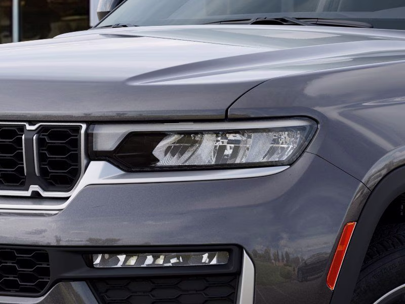 2026 Baltic Gray Metallic Clearcoat Jeep Grand Cherokee Limited 4X4 SUV