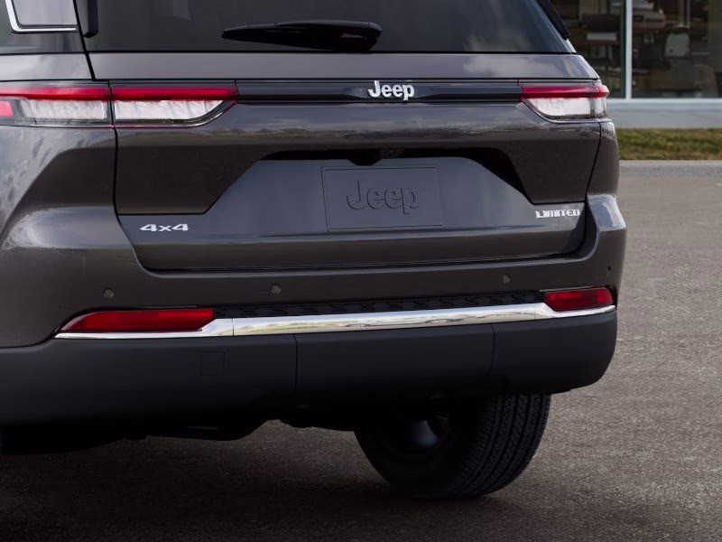 2026 Baltic Gray Metallic Clearcoat Jeep Grand Cherokee Limited 4X4 SUV
