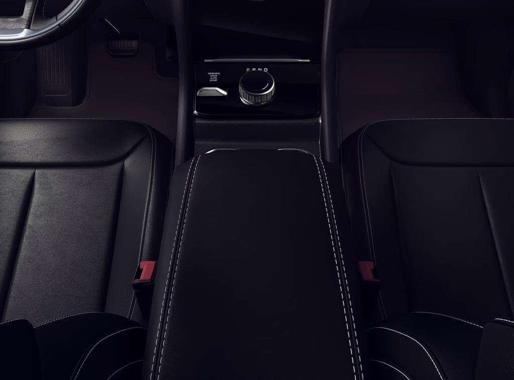 2026 Diamond Black Crystal Pearl Coat Jeep Grand Cherokee Grand Cherokee Limited 4x4 4X4 SUV